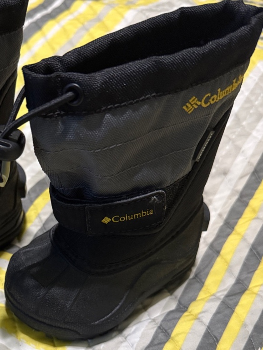 Columbia Kids Black and Gray Winter Boots